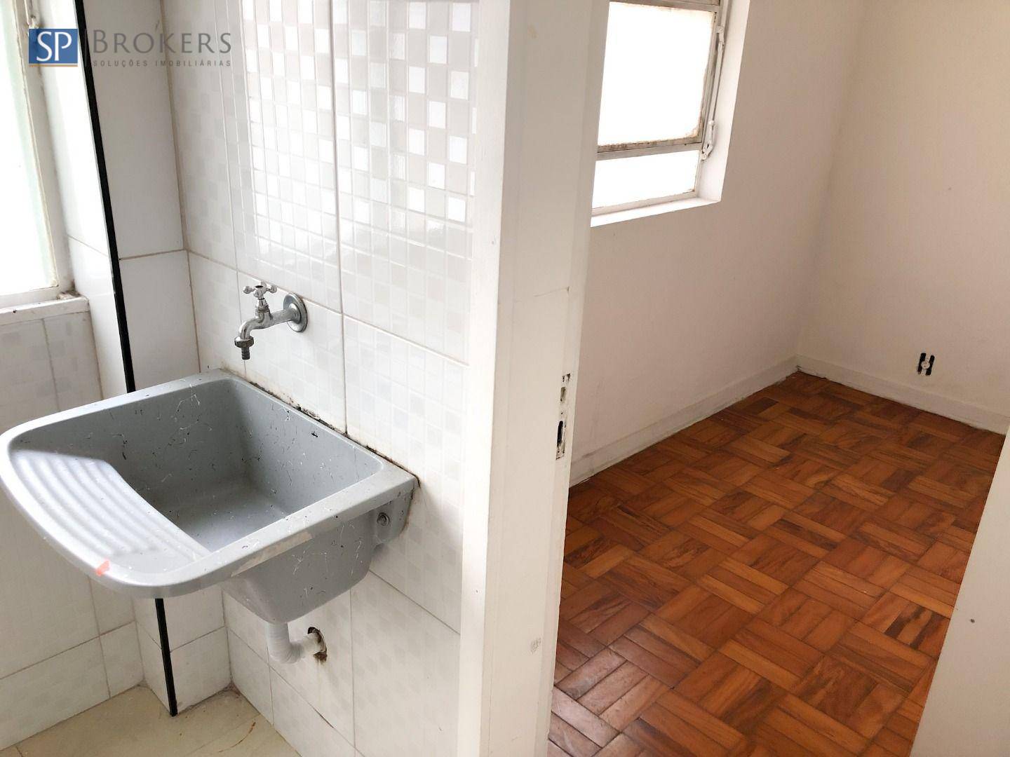 Apartamento para alugar com 3 quartos, 238m² - Foto 12