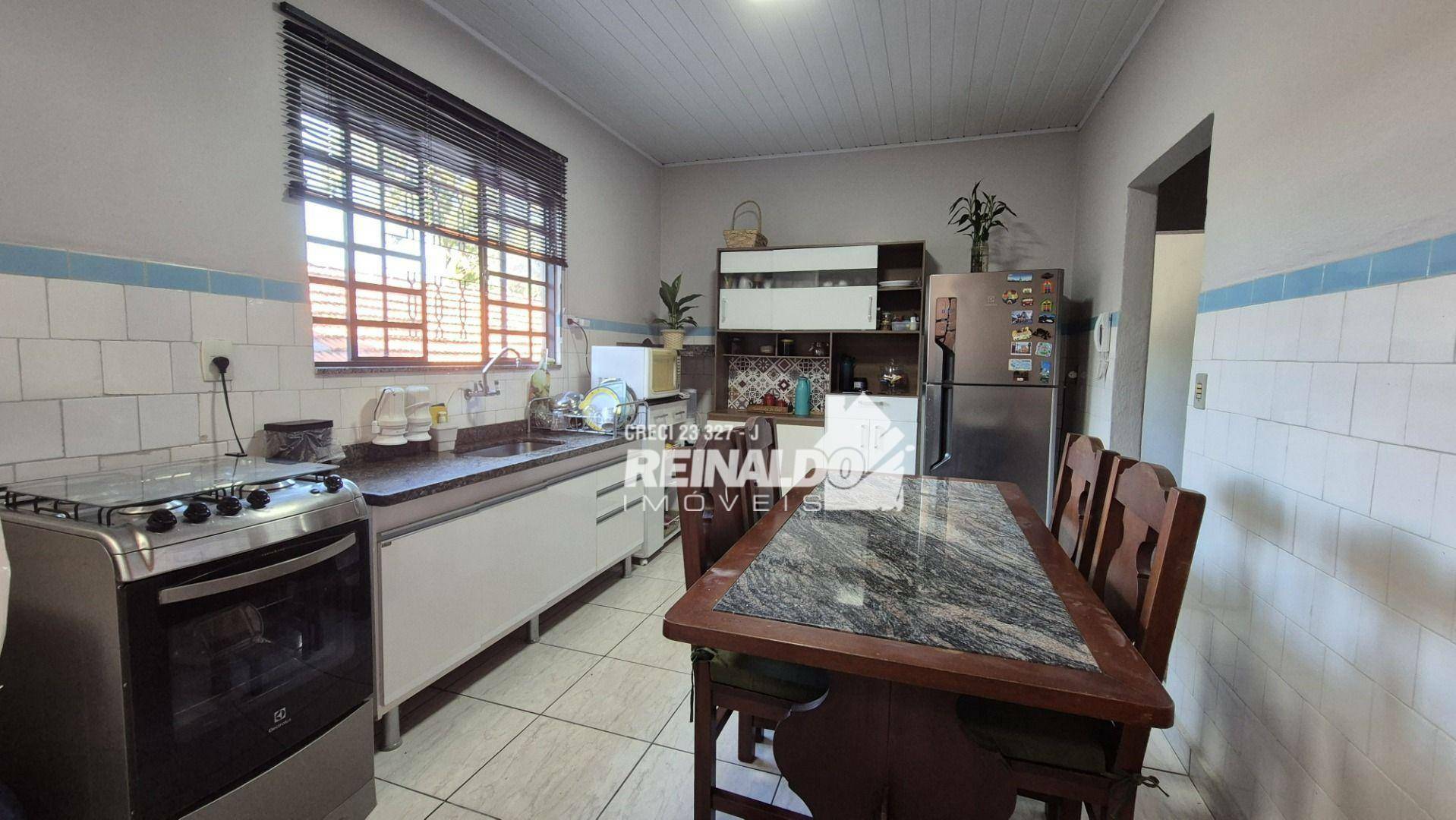 Casa à venda com 3 quartos, 160m² - Foto 7