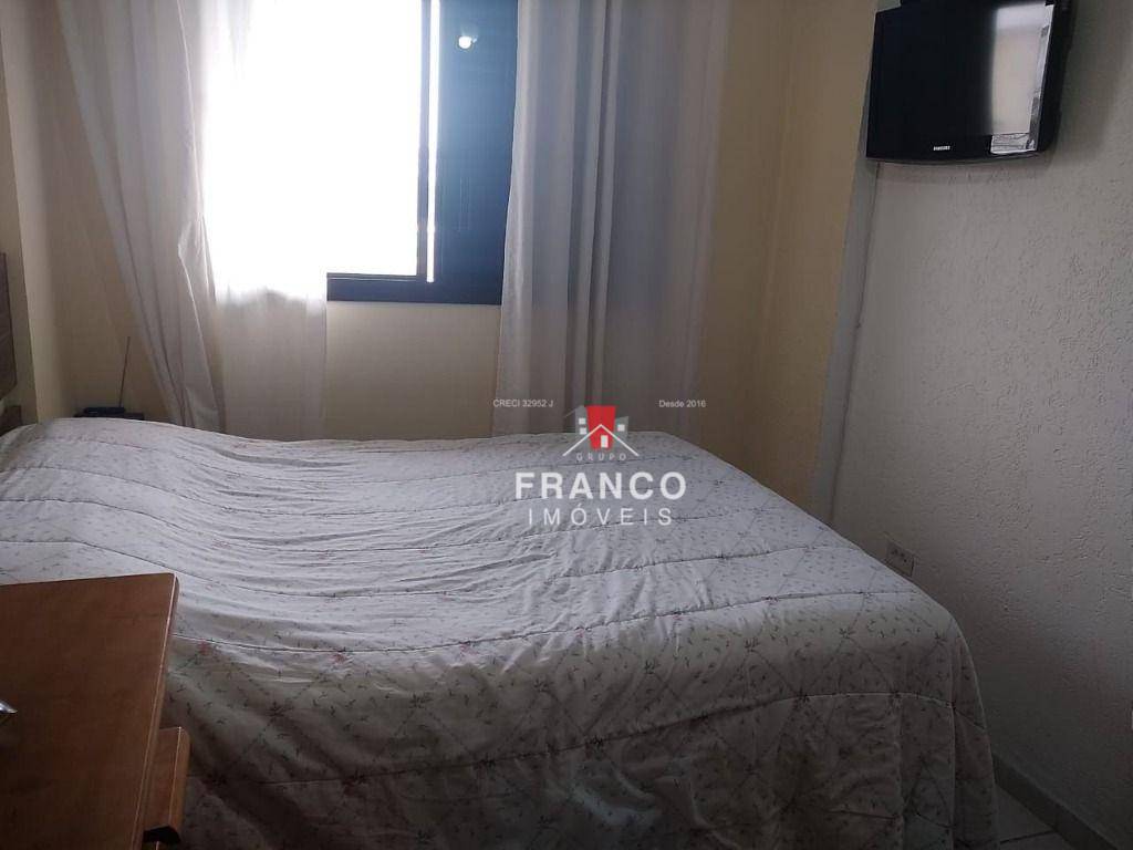 Apartamento à venda com 1 quarto, 55m² - Foto 11