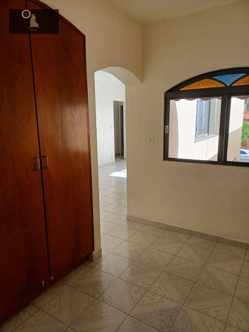 Apartamento à venda com 2 quartos, 75m² - Foto 3