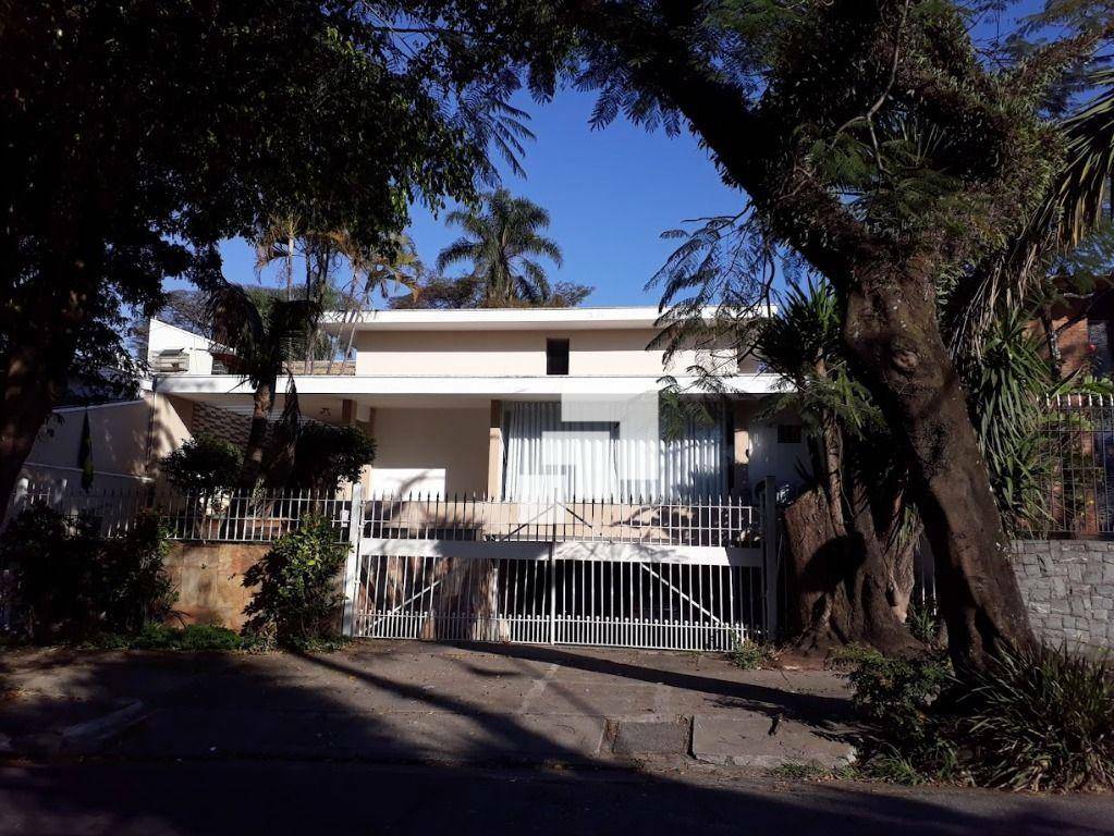 Sobrado à venda com 5 quartos, 500m² - Foto 1