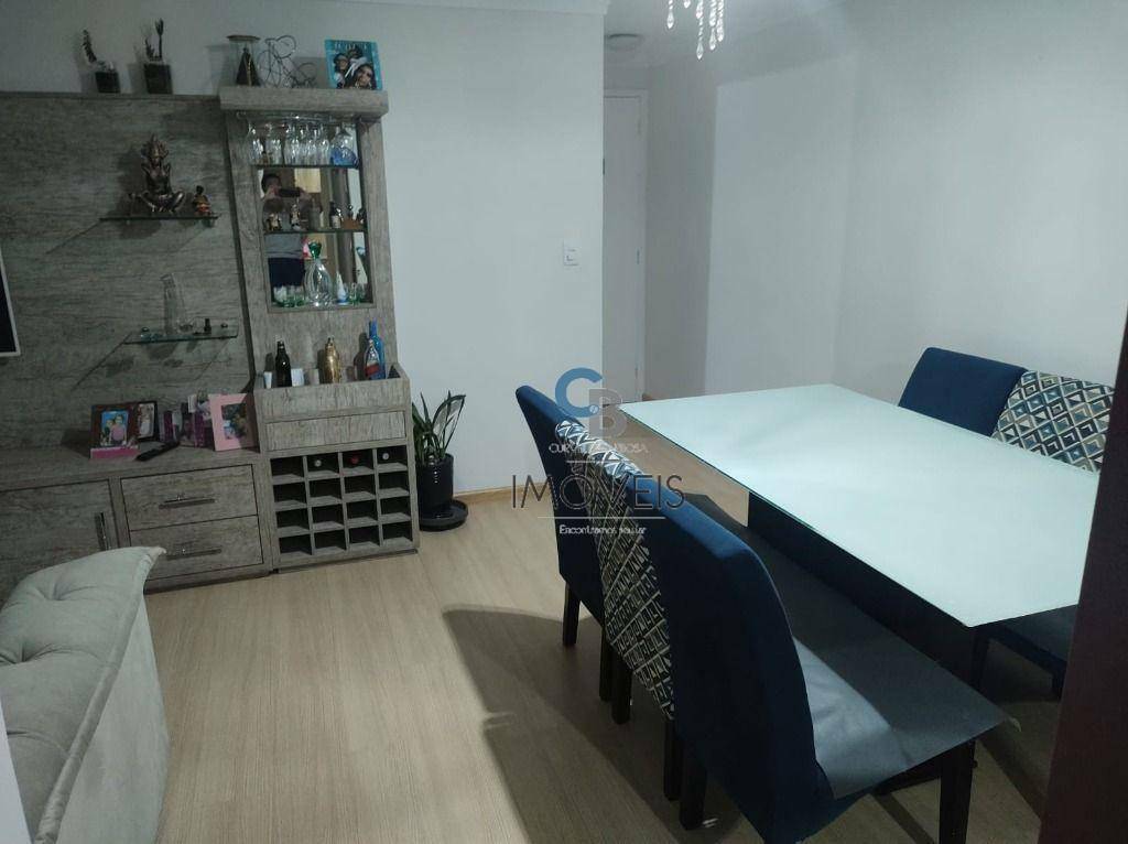 Apartamento à venda com 3 quartos, 70m² - Foto 4