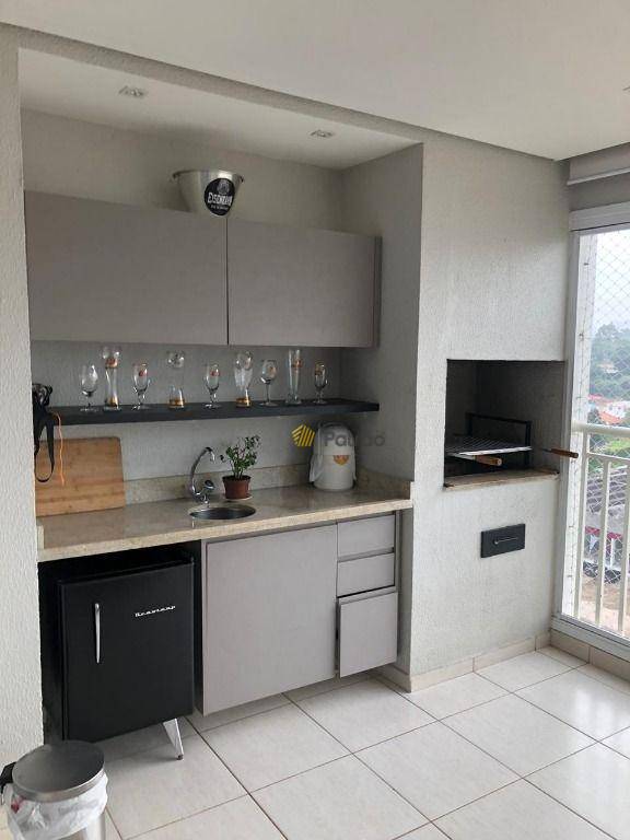 Apartamento à venda com 3 quartos, 155m² - Foto 3