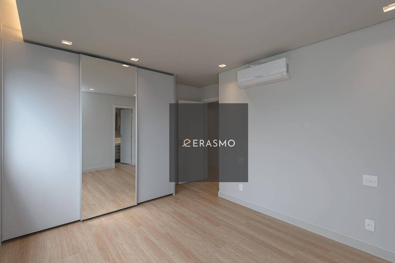 Casa à venda com 4 quartos, 308m² - Foto 29