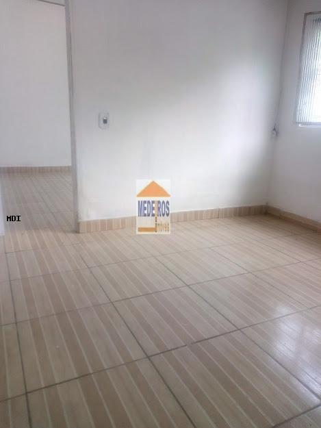 Casa à venda com 1 quarto, 70m² - Foto 6