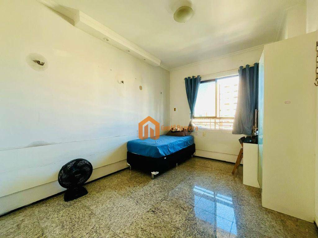 Apartamento à venda com 4 quartos, 247m² - Foto 19