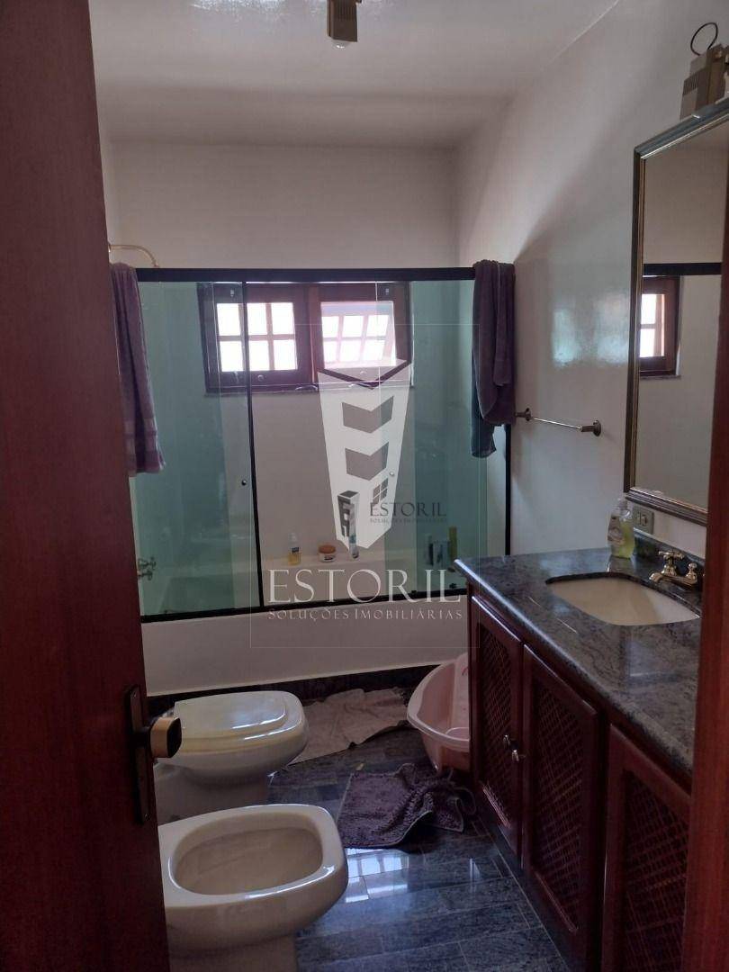 Sobrado à venda com 3 quartos, 200m² - Foto 5