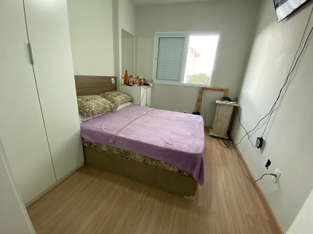 Apartamento à venda com 2 quartos, 62m² - Foto 14