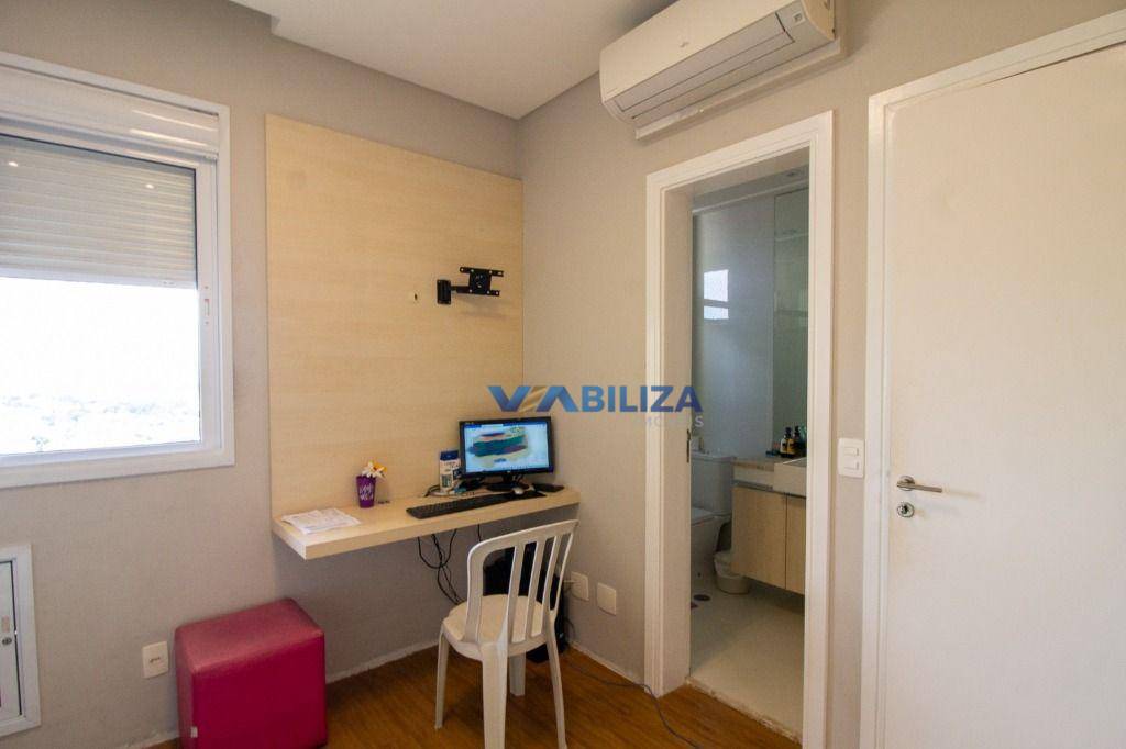 Apartamento à venda com 3 quartos, 202m² - Foto 10