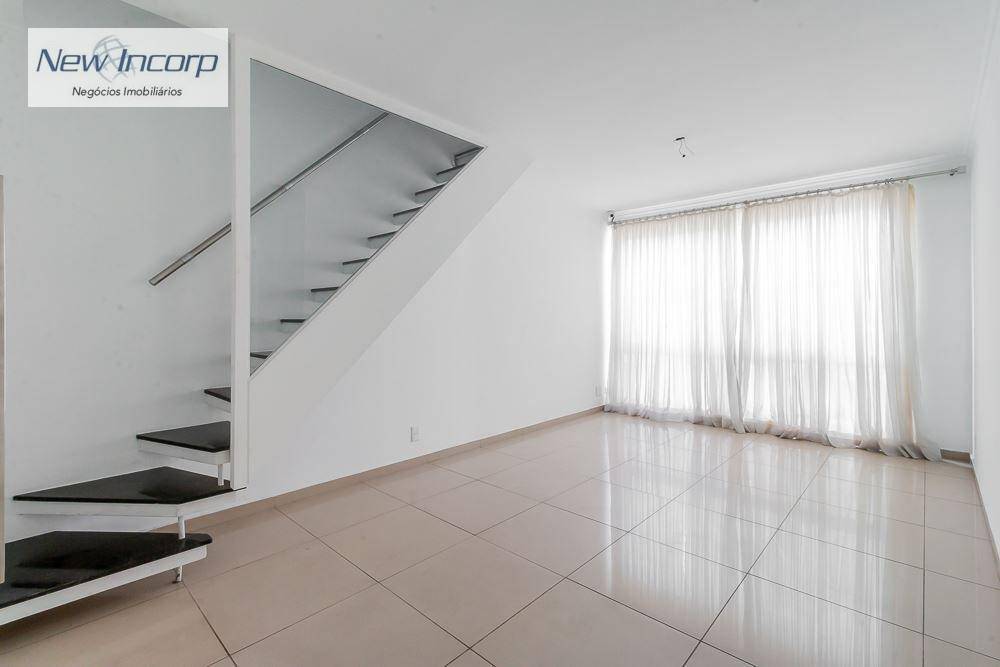 Cobertura à venda com 3 quartos, 180m² - Foto 1