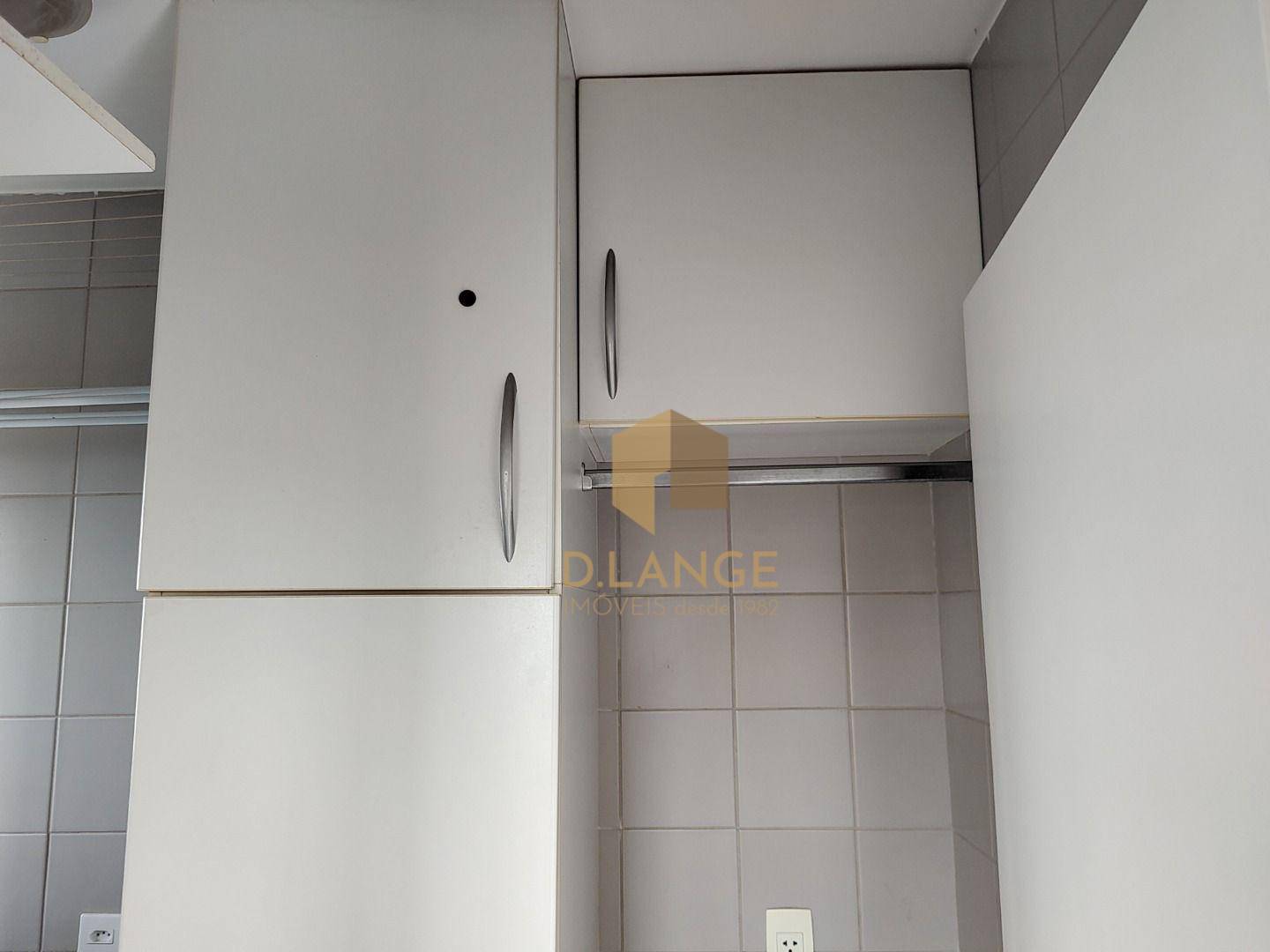 Apartamento para alugar com 1 quarto, 55m² - Foto 27