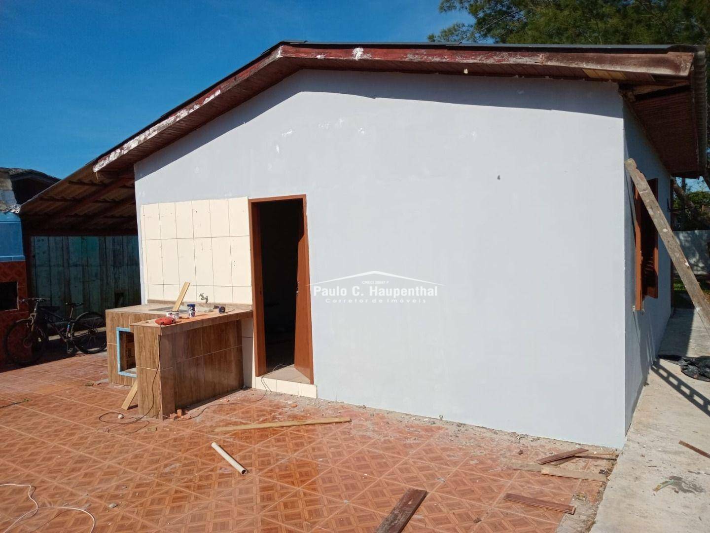 Casa à venda com 2 quartos, 60m² - Foto 2