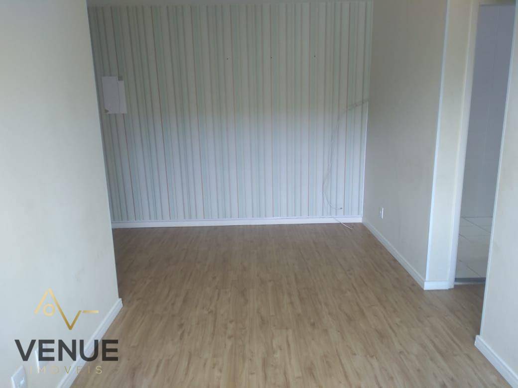 Apartamento à venda com 2 quartos, 46m² - Foto 2