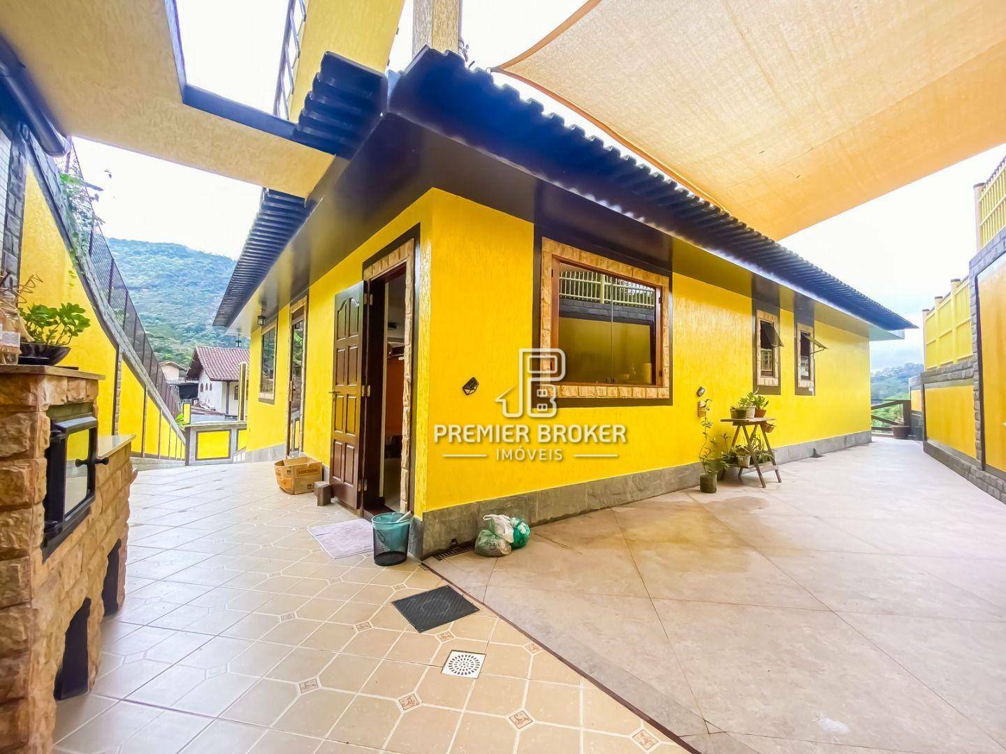 Casa à venda com 3 quartos, 170m² - Foto 1