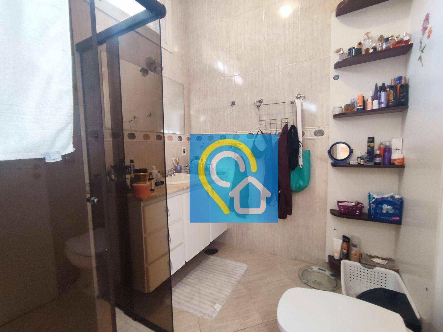 Casa de Condomínio à venda com 4 quartos, 450m² - Foto 37