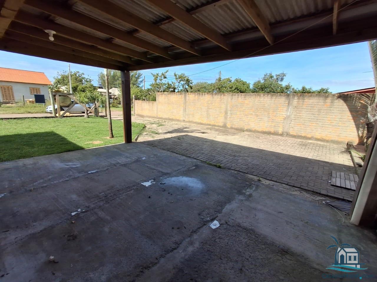 Casa à venda com 2 quartos, 300m² - Foto 8