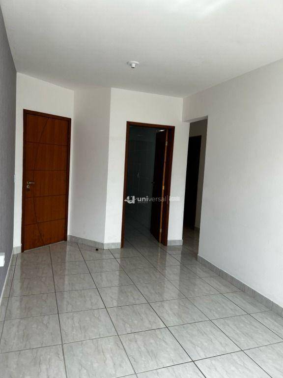 Apartamento à venda com 2 quartos, 79m² - Foto 4