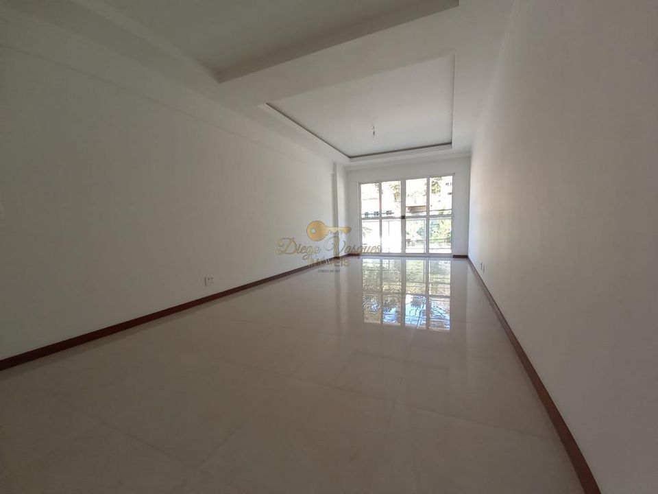 Apartamento à venda com 3 quartos, 112m² - Foto 1