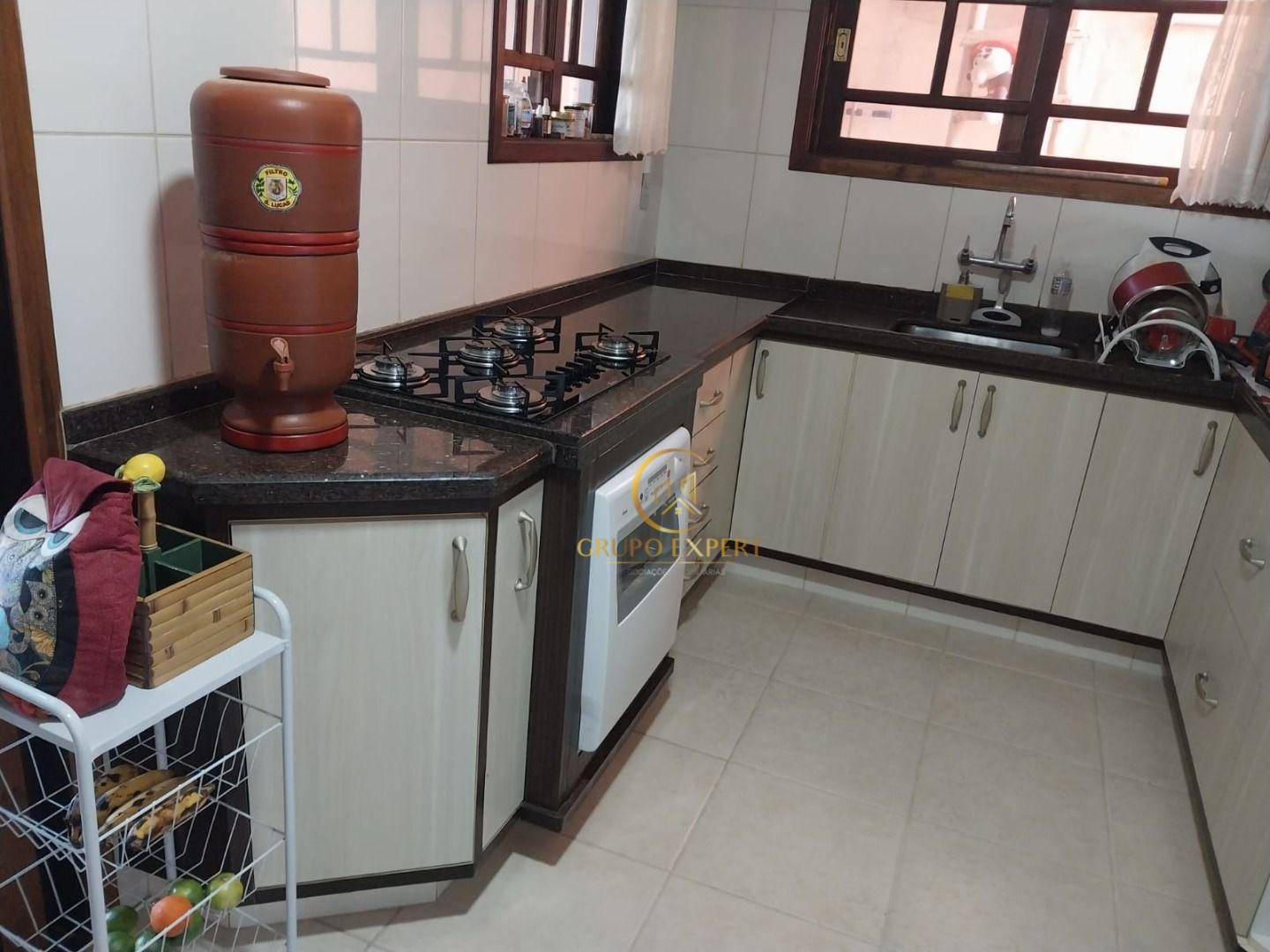 Sobrado à venda com 3 quartos, 220m² - Foto 9