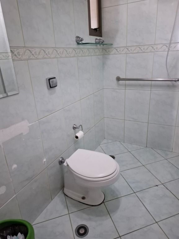 Apartamento à venda com 3 quartos, 97m² - Foto 19