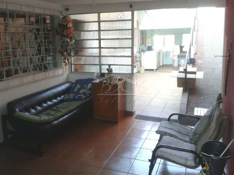 Casa à venda com 3 quartos, 145m² - Foto 2