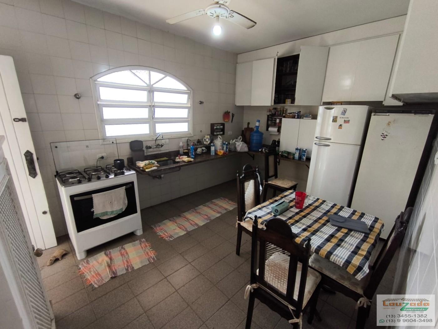 Casa à venda com 2 quartos, 720m² - Foto 6