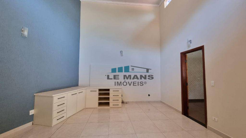 Casa à venda com 3 quartos, 220m² - Foto 17