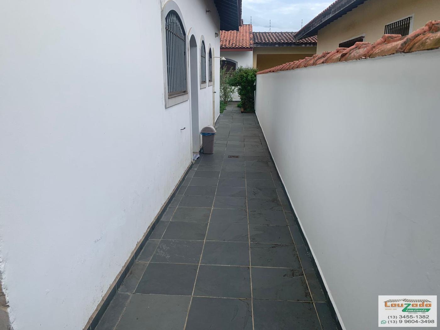 Casa à venda com 3 quartos, 360m² - Foto 5