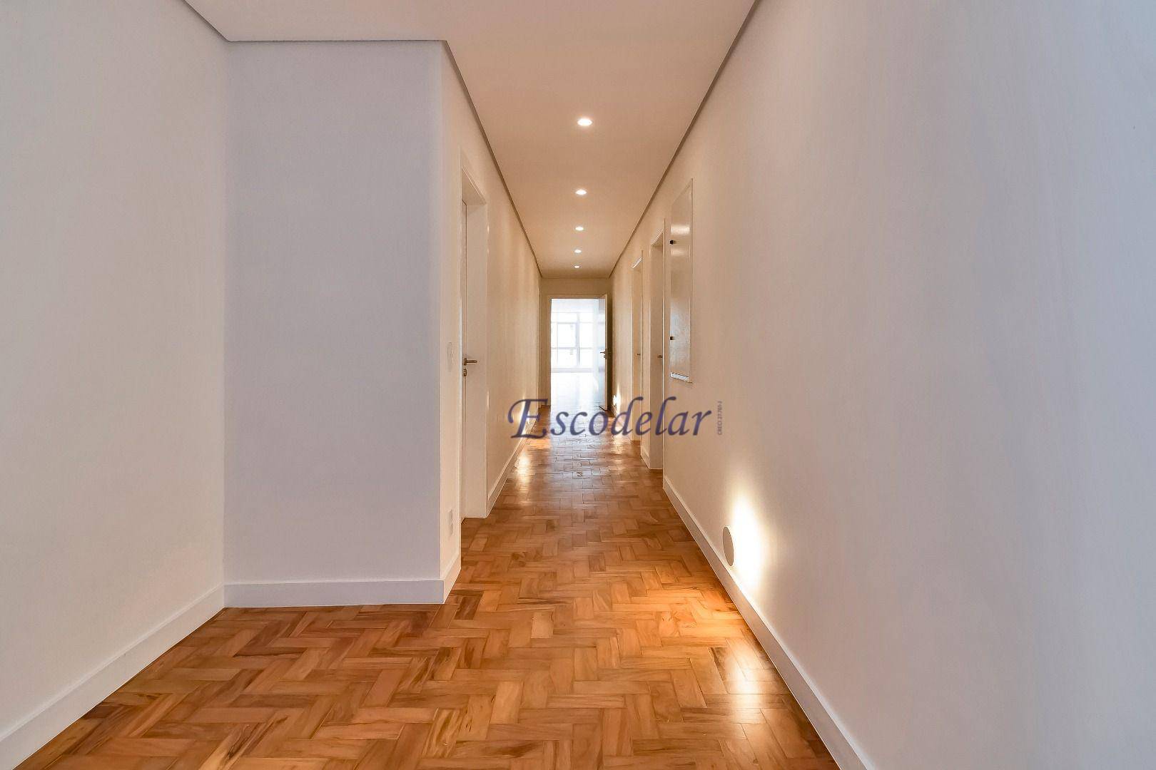 Apartamento à venda com 3 quartos, 267m² - Foto 34