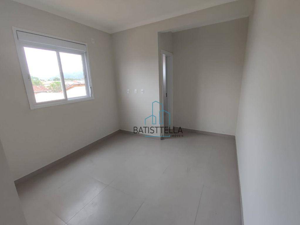 Apartamento à venda com 2 quartos, 68m² - Foto 8