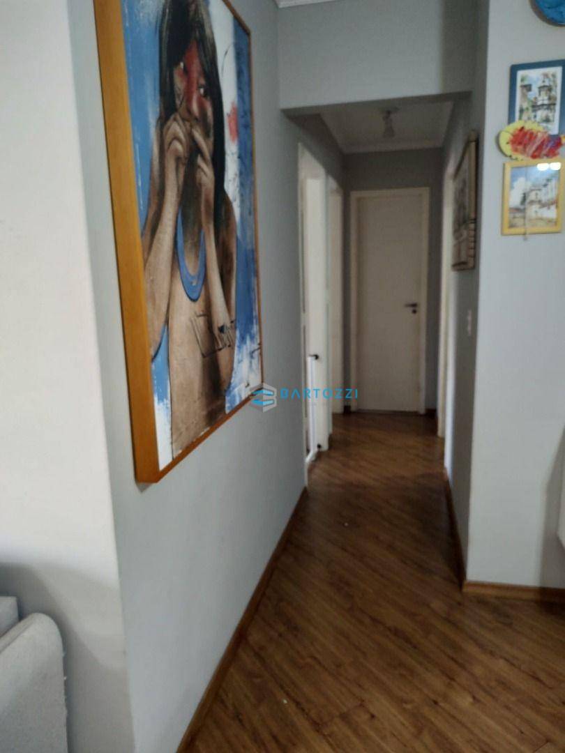 Apartamento à venda com 3 quartos, 96m² - Foto 19