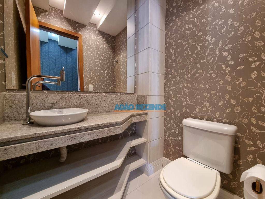 Apartamento à venda com 3 quartos, 154m² - Foto 28