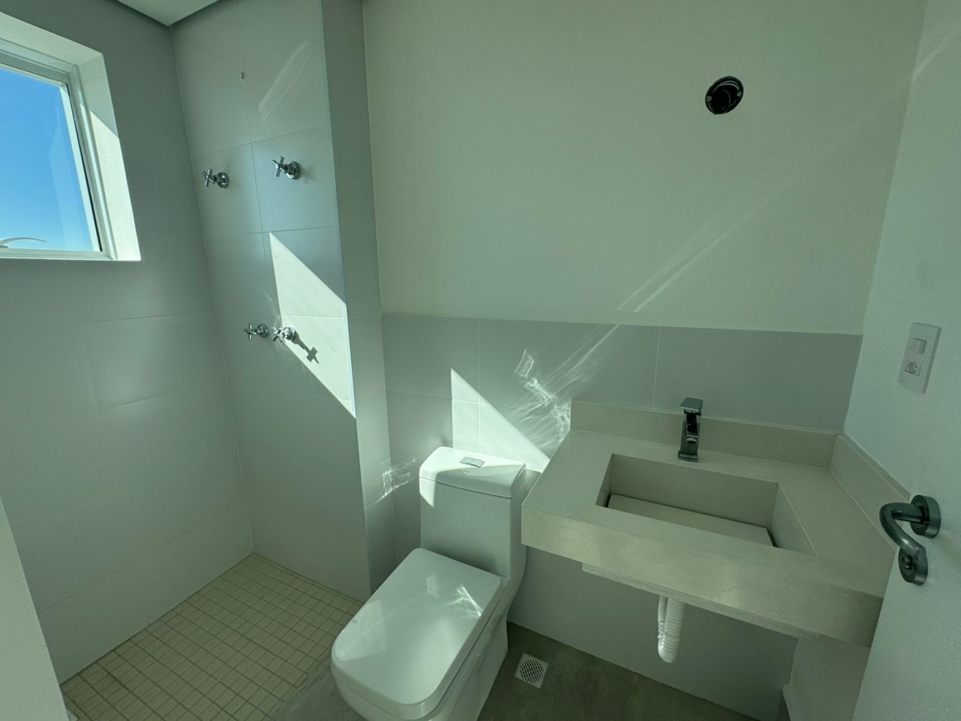 Cobertura para alugar com 5 quartos, 237m² - Foto 27