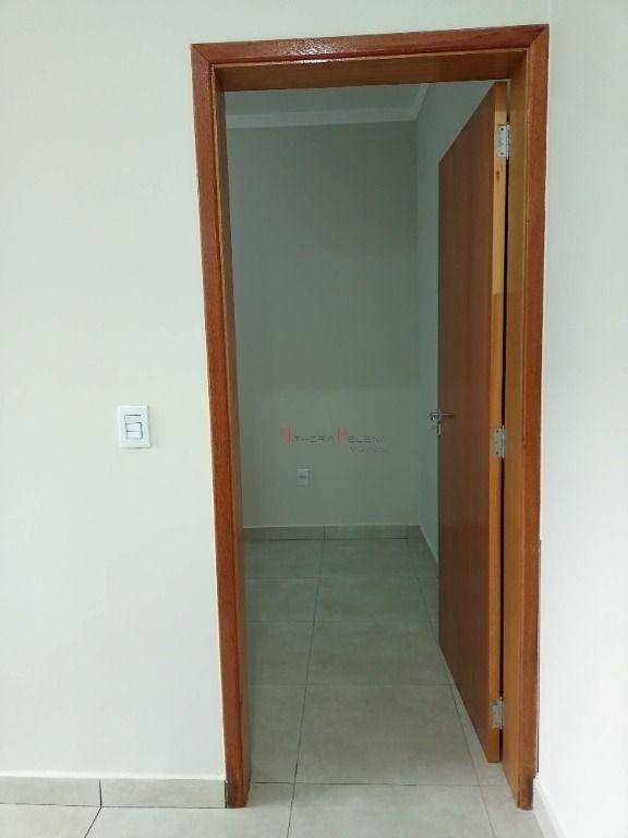 Casa para alugar com 3 quartos, 150m² - Foto 32