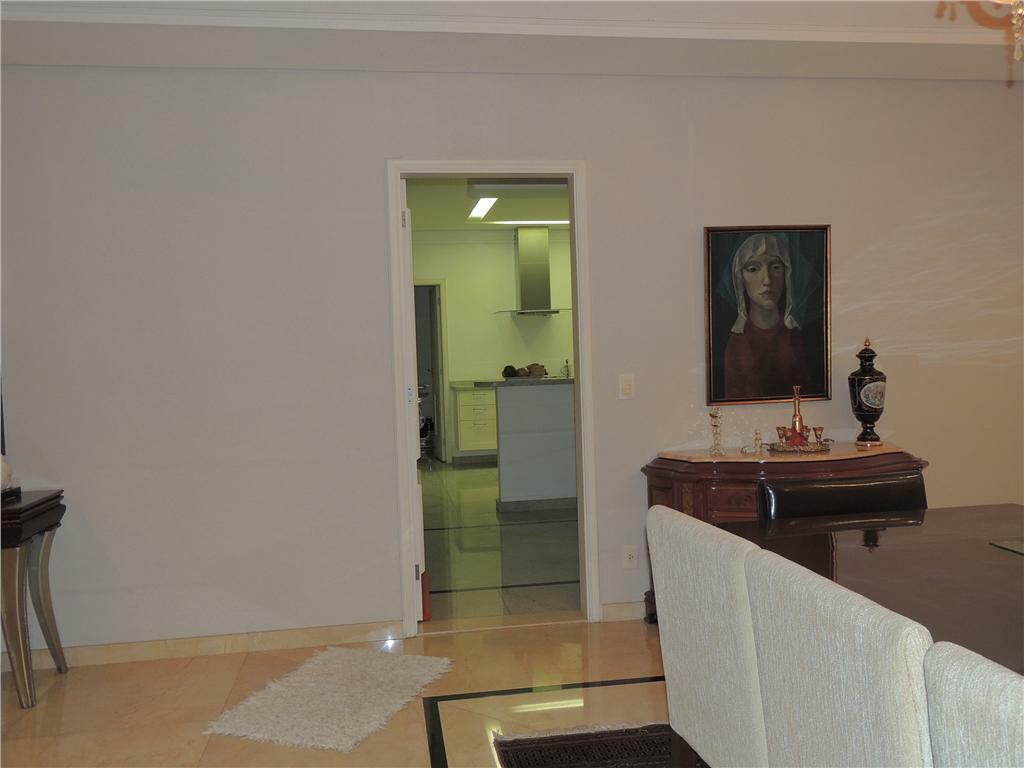 Apartamento para alugar com 4 quartos, 311m² - Foto 42