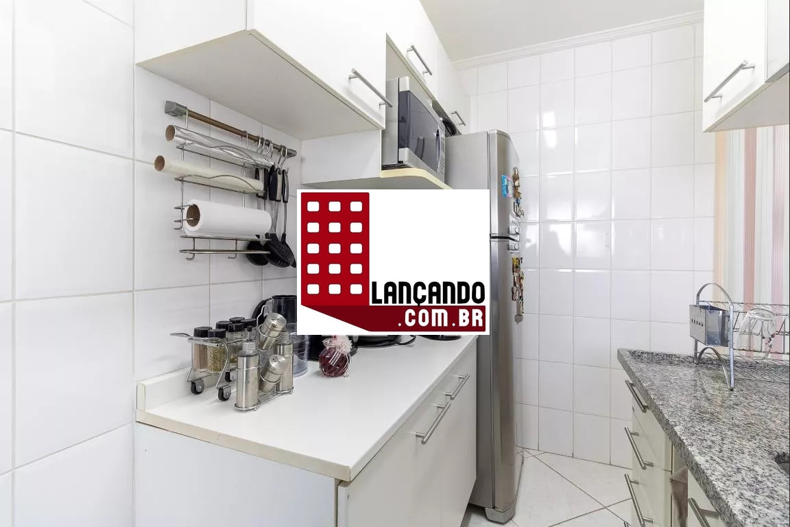 Apartamento à venda com 2 quartos, 65m² - Foto 15