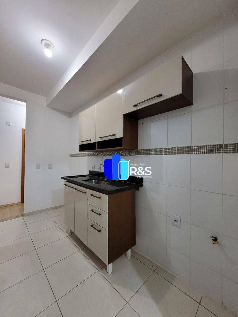 Apartamento para alugar com 2 quartos, 69m² - Foto 11