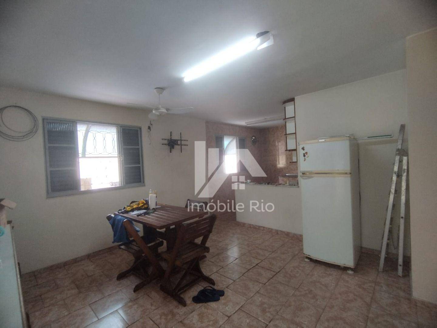Casa à venda com 3 quartos, 258m² - Foto 24