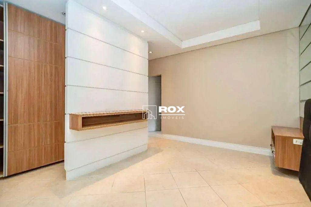 Casa para alugar com 4 quartos, 392m² - Foto 22