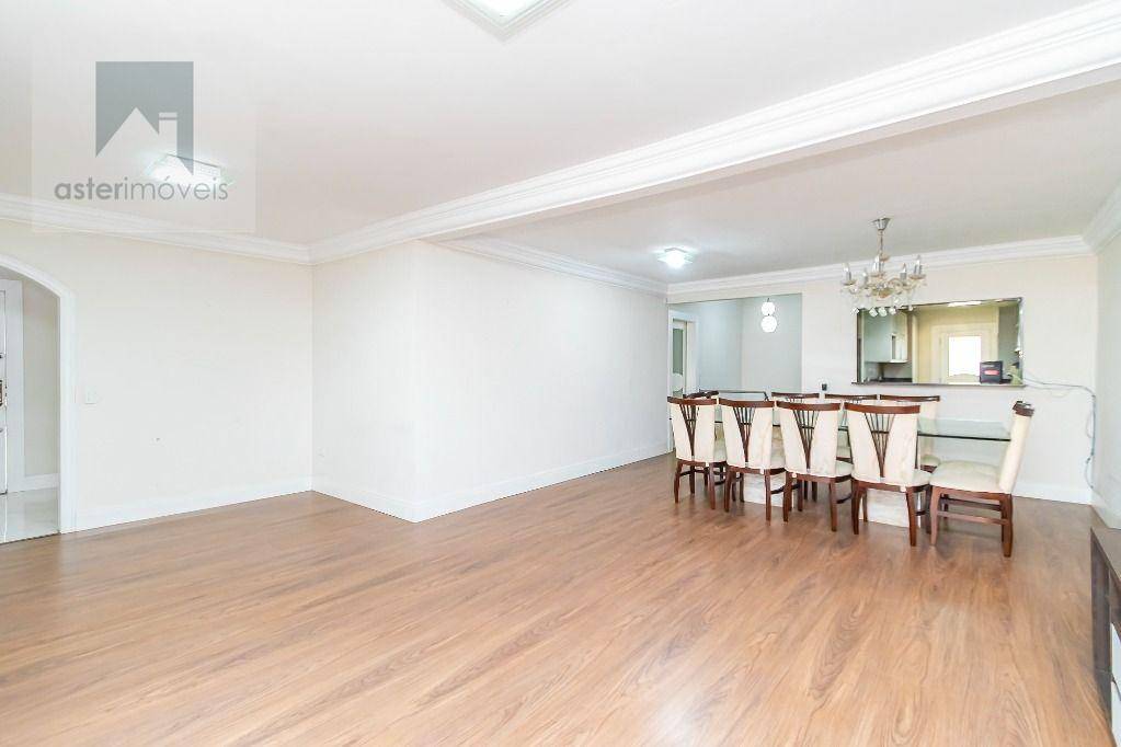 Casa para alugar com 4 quartos, 285m² - Foto 25
