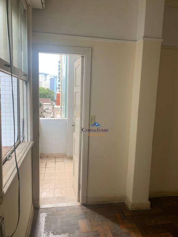 Apartamento à venda com 1 quarto, 55m² - Foto 6