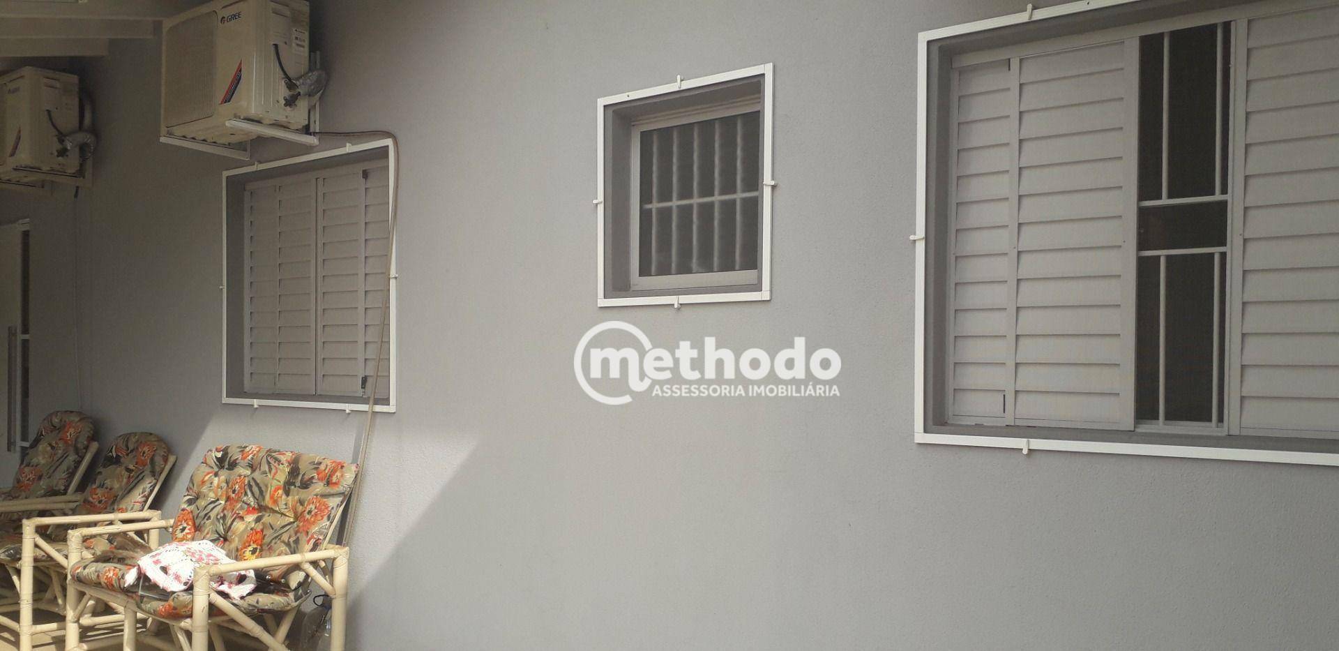 Casa à venda com 3 quartos, 90m² - Foto 19