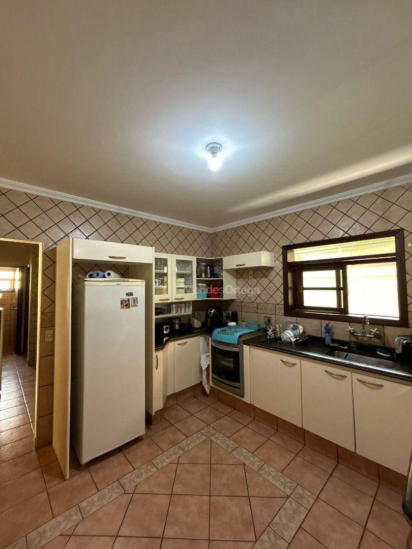 Casa de Condomínio à venda e aluguel com 3 quartos, 513m² - Foto 14