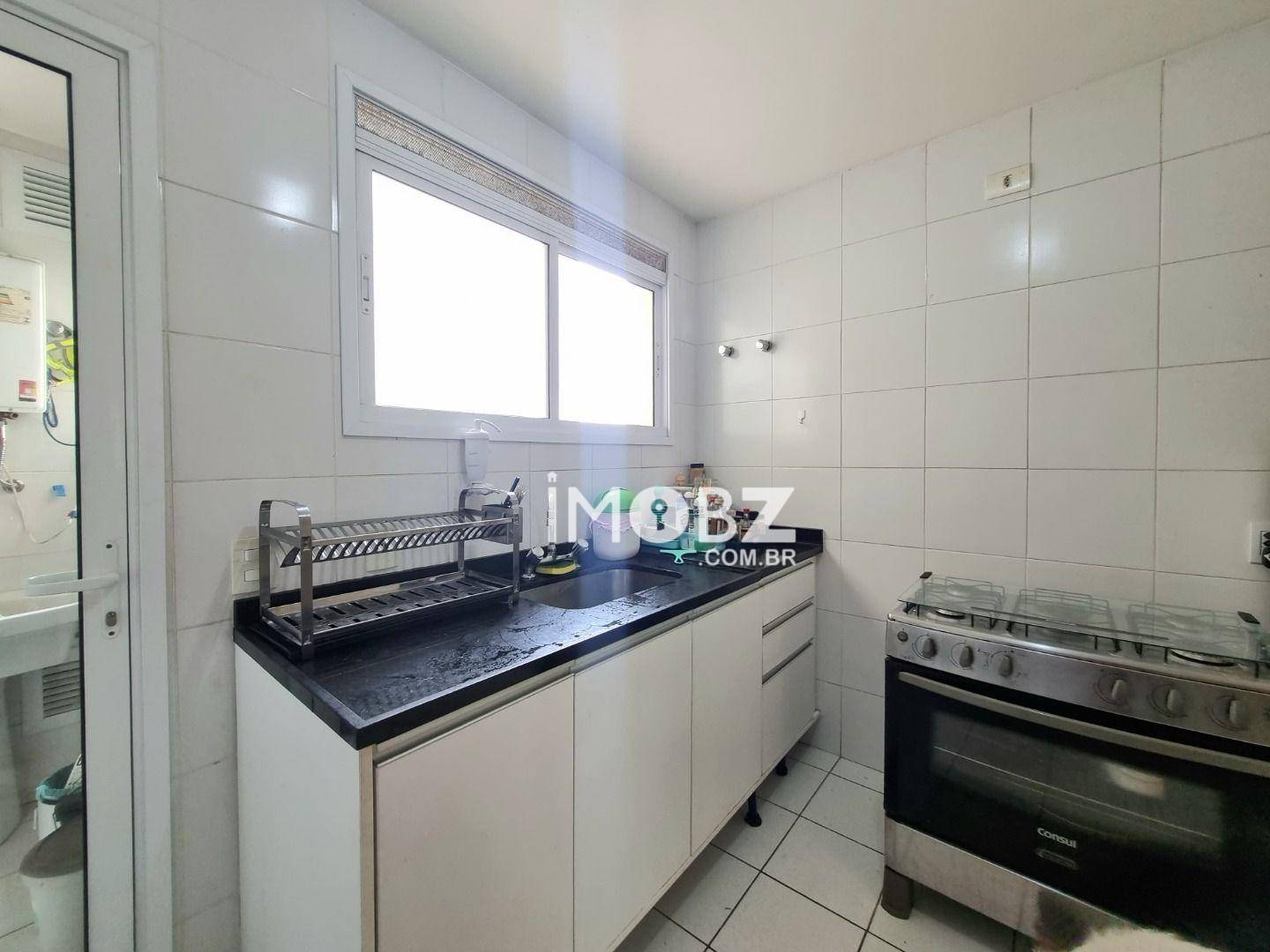 Apartamento à venda com 3 quartos, 107m² - Foto 12