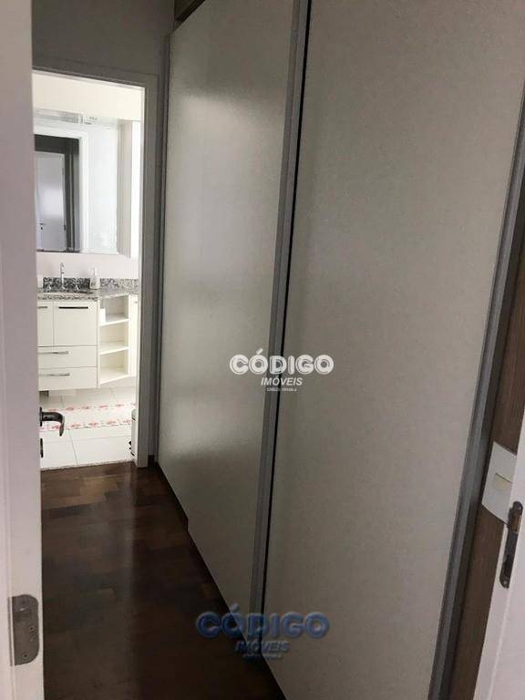 Apartamento à venda com 3 quartos, 100m² - Foto 19