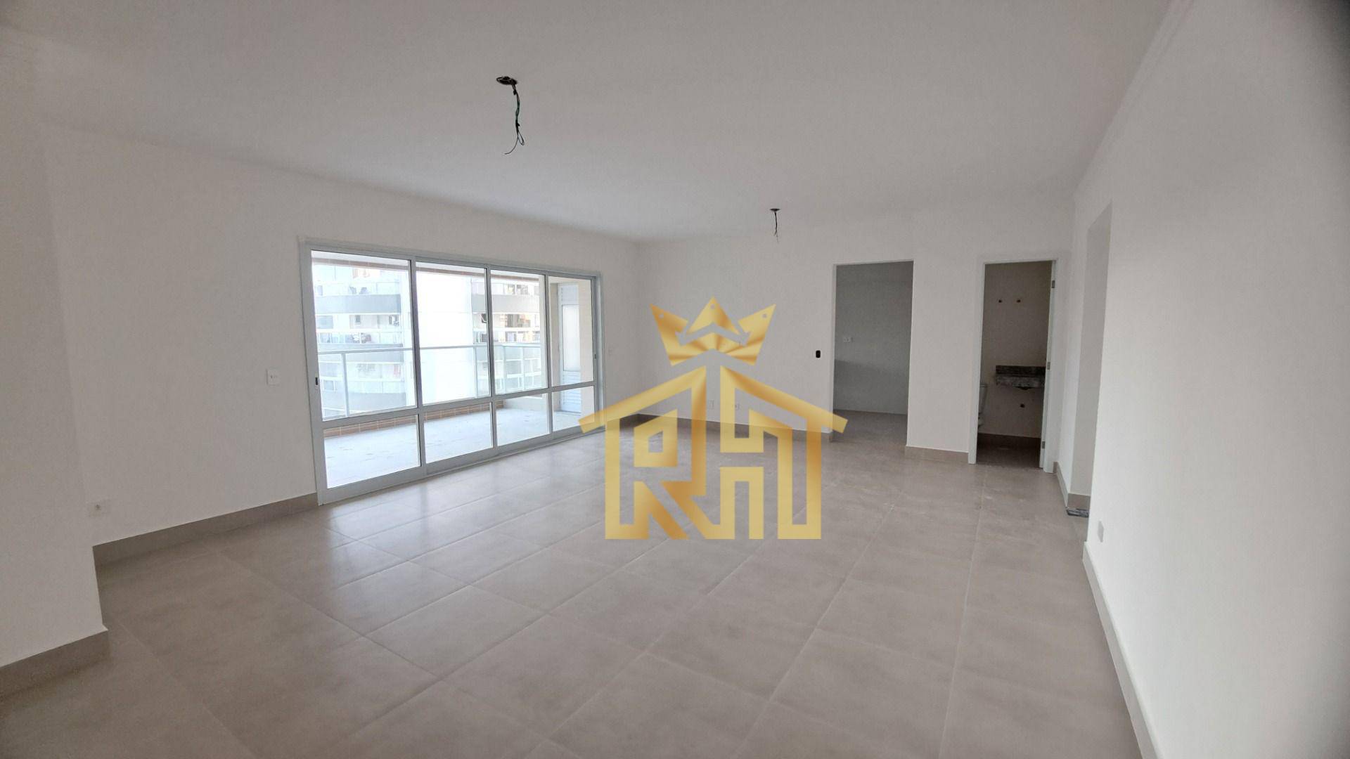 Apartamento à venda com 3 quartos, 143m² - Foto 4