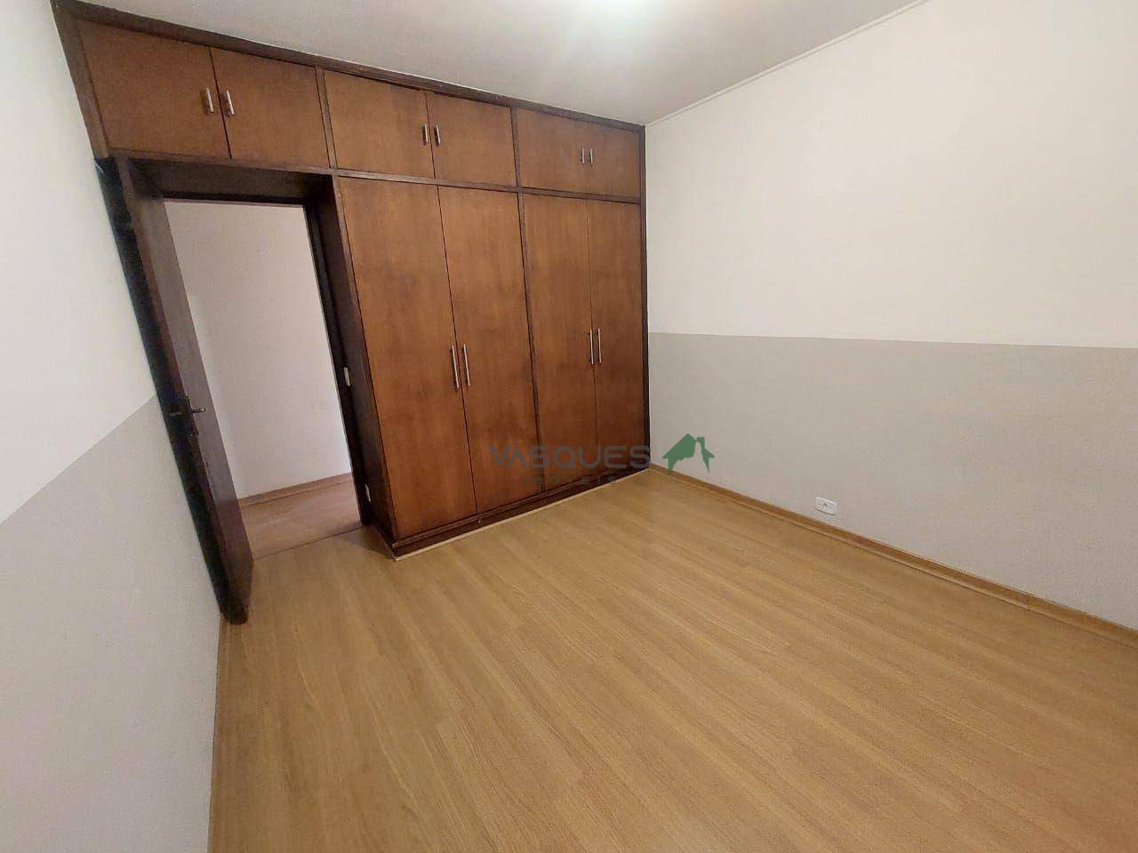 Casa à venda com 4 quartos, 195m² - Foto 12