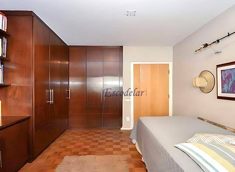 Apartamento à venda com 3 quartos, 150m² - Foto 19