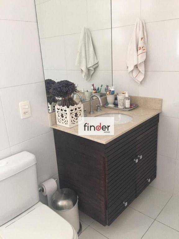 Apartamento à venda com 3 quartos, 216m² - Foto 16