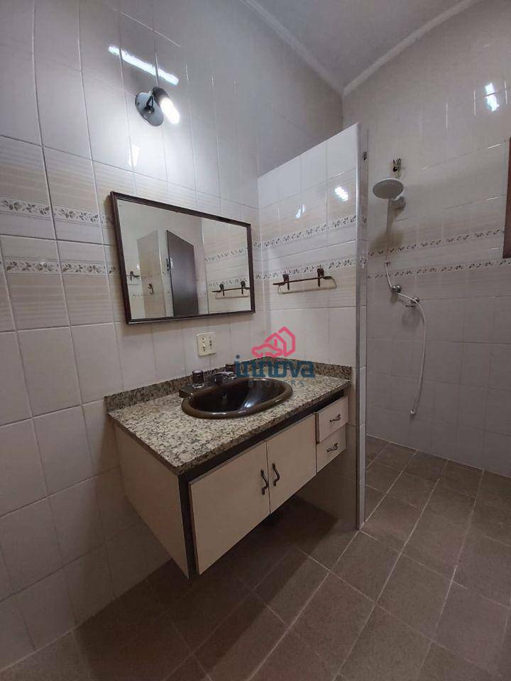 Sobrado à venda com 4 quartos, 240m² - Foto 44